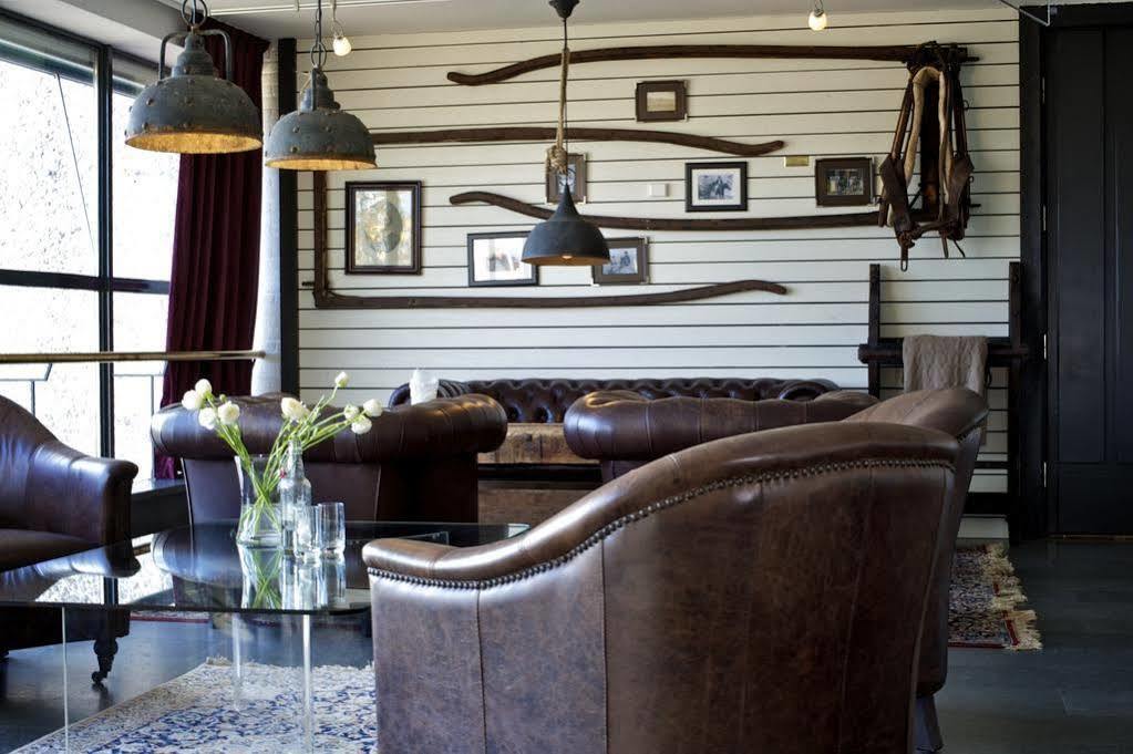 Hotell Tinget Sala Luaran gambar